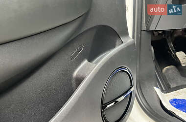 Минивэн Renault Scenic 2013 в 