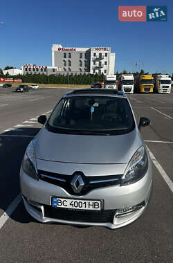 Renault Scenic 2015