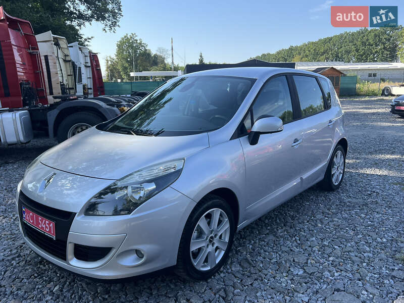 Минивэн Renault Scenic 2009 в Виннице