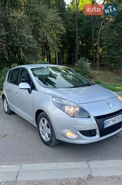 Мінівен Renault Scenic 2009 в Бурштині