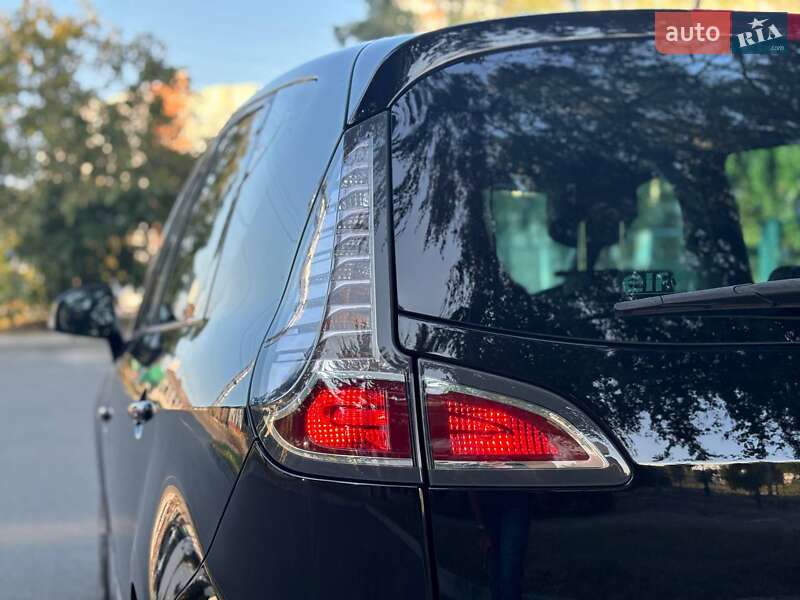 Мінівен Renault Scenic 2014 в Києві фото 17 Мінівен Renault Scenic 2014 в Києві