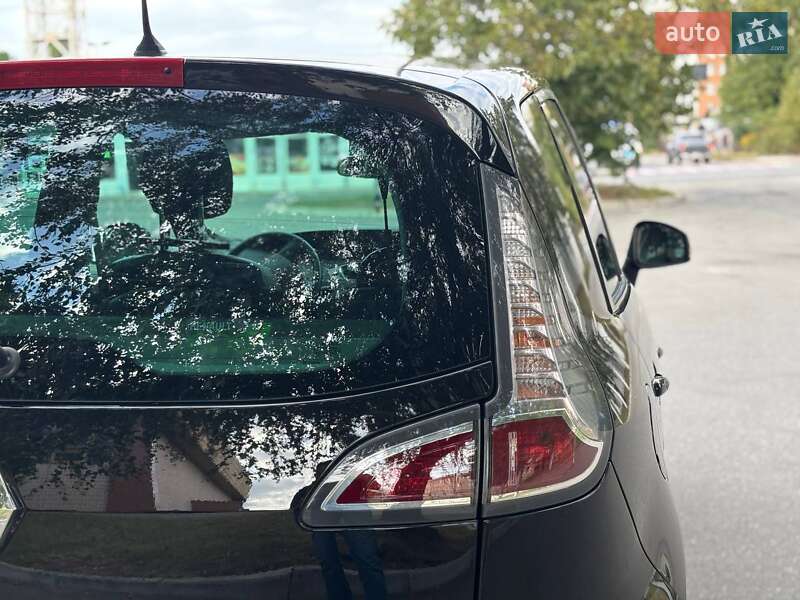 Мінівен Renault Scenic 2014 в Києві фото 15 Мінівен Renault Scenic 2014 в Києві