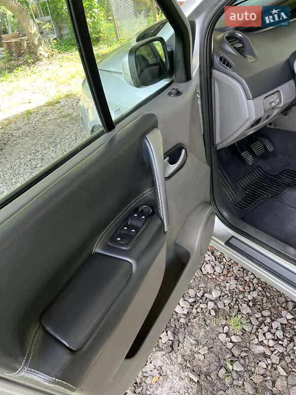 Минивэн Renault Scenic 2008 в Сумах фото 5 Минивэн Renault Scenic 2008 в Сумах