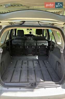 Минивэн Renault Scenic 2008 в 