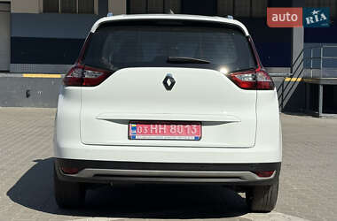 Минивэн Renault Scenic 2019 в 