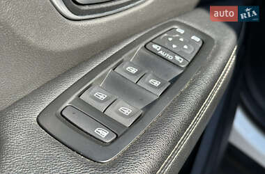 Минивэн Renault Scenic 2019 в 