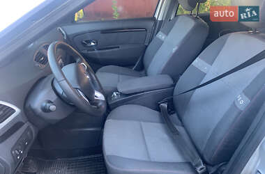 Мінівен Renault Scenic 2012 в 
