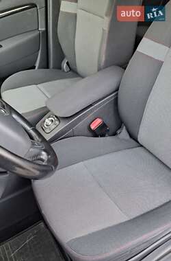 Минивэн Renault Scenic 2014 в 
