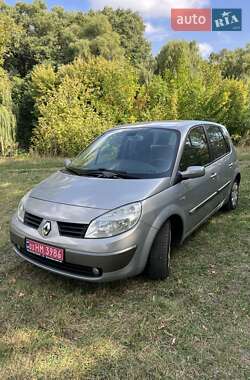 Минивэн Renault Scenic 2005 в 