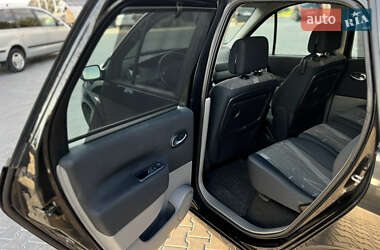 Минивэн Renault Scenic 2004 в 