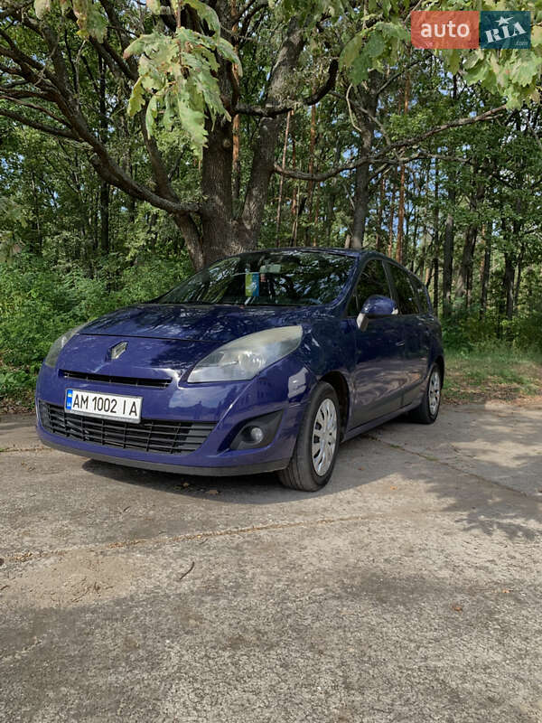 Мінівен Renault Scenic 2009 в Радомишлі