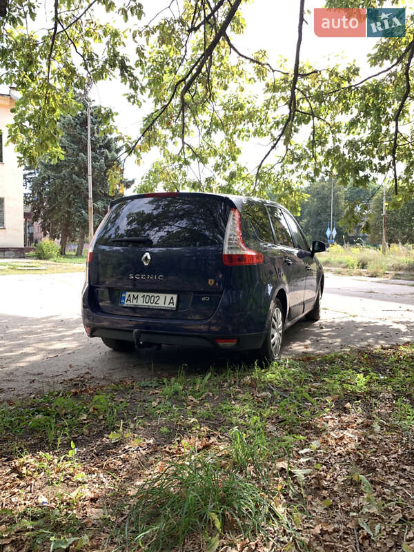 Мінівен Renault Scenic 2009 в Радомишлі