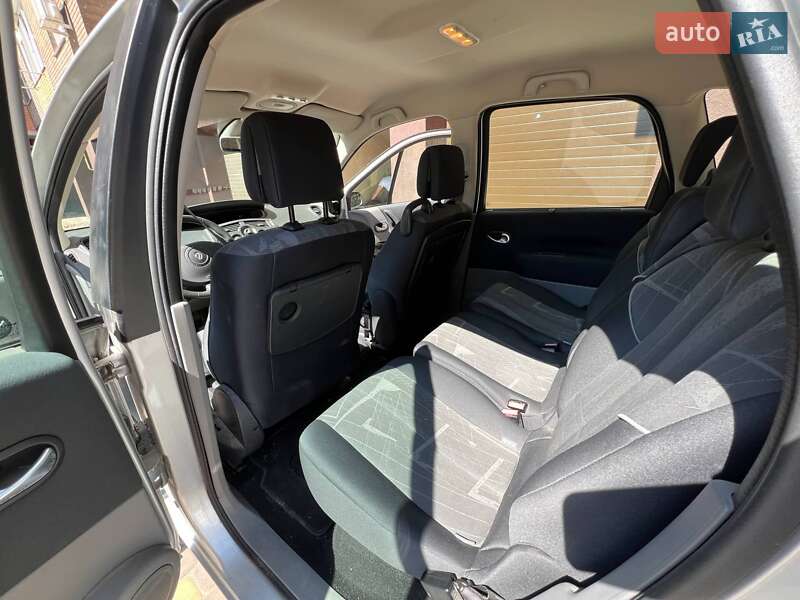 Мінівен Renault Scenic 2006 в Вінниці