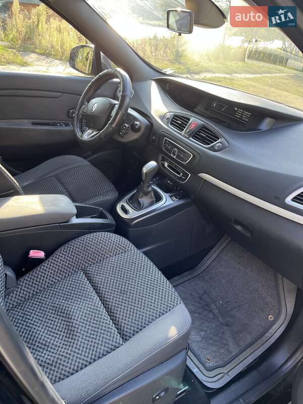 Минивэн Renault Scenic 2011 в Киеве