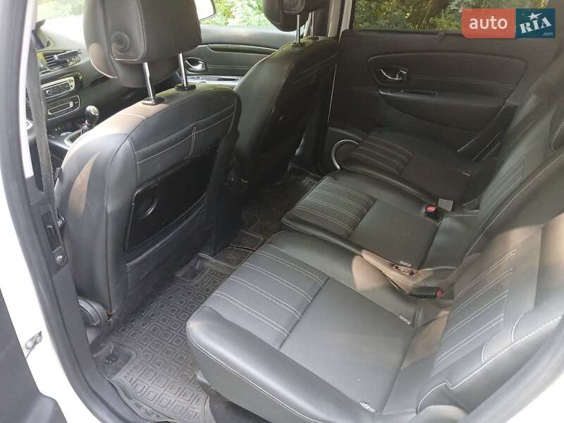 Минивэн Renault Scenic 2010 в Фастове