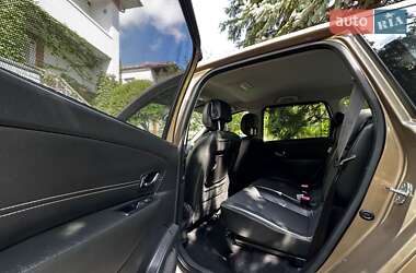 Минивэн Renault Scenic 2014 в 
