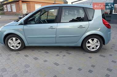 Минивэн Renault Scenic 2009 в 