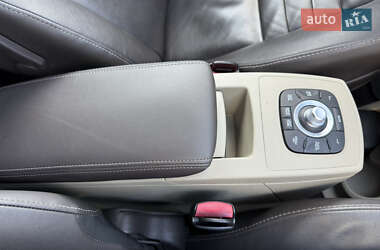 Минивэн Renault Scenic 2011 в 