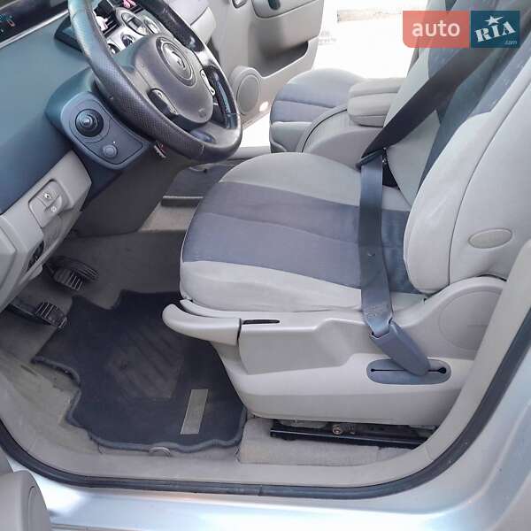 Минивэн Renault Scenic 2006 в Подвысоком