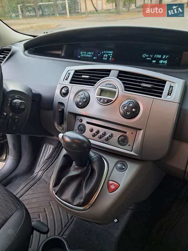 Мінівен Renault Scenic 2007 в Кам'янському фото 17 Мінівен Renault Scenic 2007 в Кам'янському