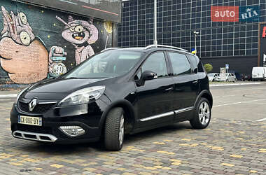 Минивэн Renault Scenic 2013 в 