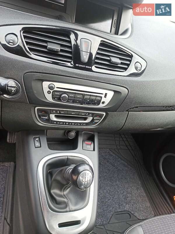 Минивэн Renault Scenic 2012 в Ровно фото 38 Минивэн Renault Scenic 2012 в Ровно