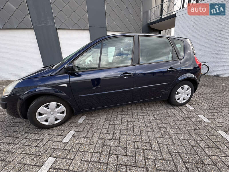 Минивэн Renault Scenic 2008 в 