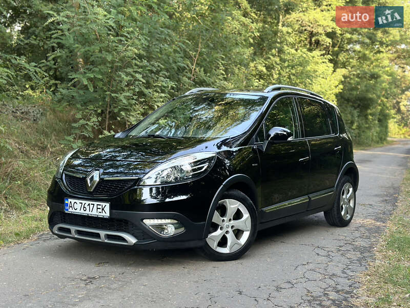 Минивэн Renault Scenic 2014 в 