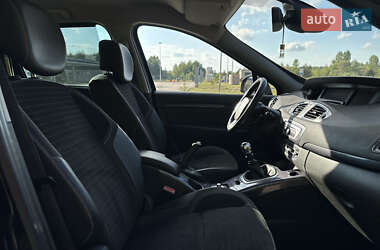 Минивэн Renault Scenic 2014 в 