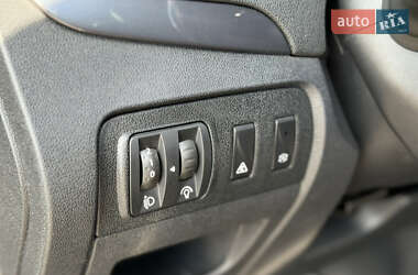 Минивэн Renault Scenic 2014 в 