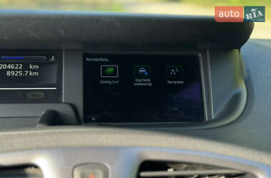 Минивэн Renault Scenic 2014 в 