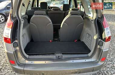 Минивэн Renault Scenic 2005 в 