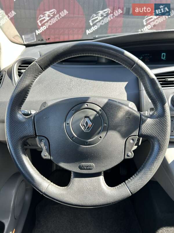 Минивэн Renault Scenic 2006 в Сумах