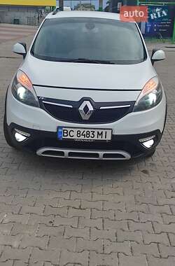 Минивэн Renault Scenic 2015 в 