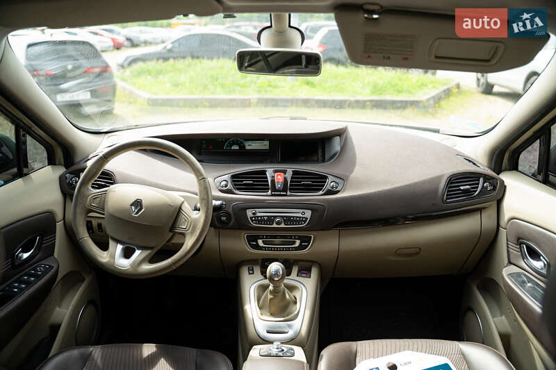 Минивэн Renault Scenic 2011 в Львове