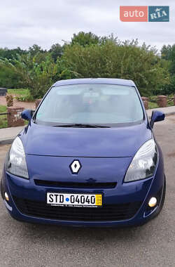 Renault Scenic 2009