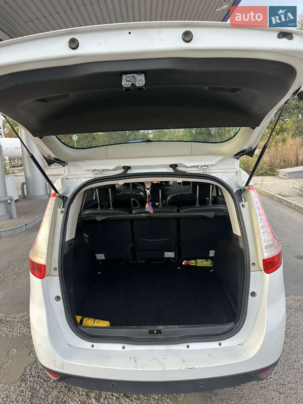 Минивэн Renault Scenic 2011 в Новой Водолаге