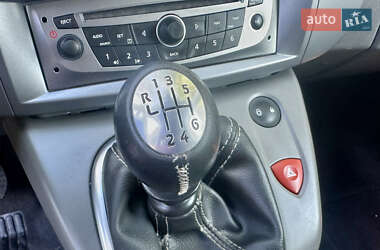 Минивэн Renault Scenic 2007 в 