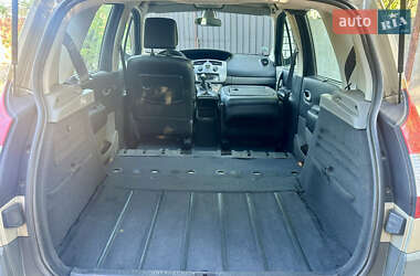 Минивэн Renault Scenic 2007 в 