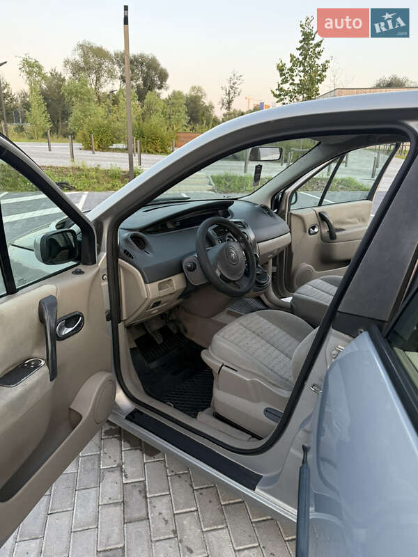 Минивэн Renault Scenic 2003 в Львове