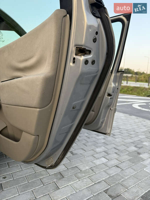 Минивэн Renault Scenic 2003 в Львове