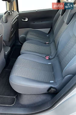 Минивэн Renault Scenic 2008 в 