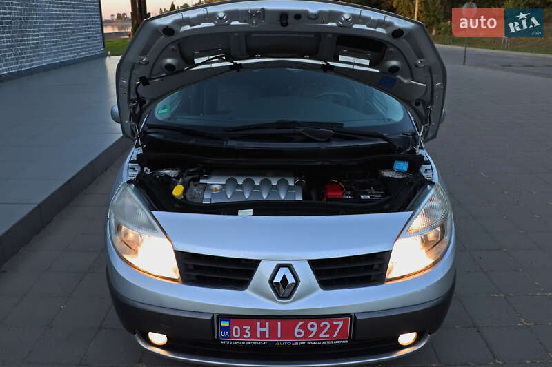 Минивэн Renault Scenic 2005 в Кременчуге фото 31 Минивэн Renault Scenic 2005 в Кременчуге