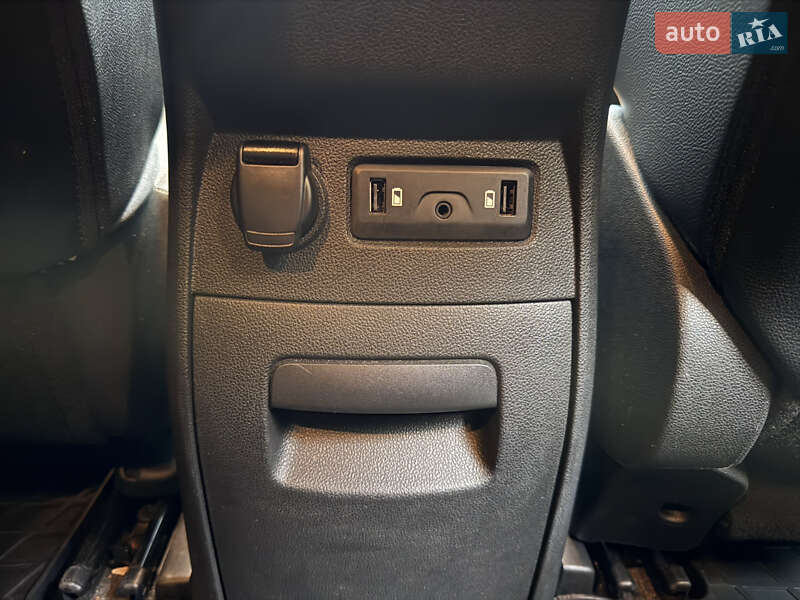 Минивэн Renault Scenic 2017 в Черновцах