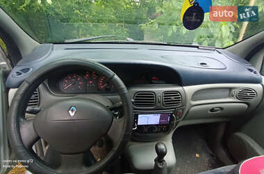 Минивэн Renault Scenic 2000 в 