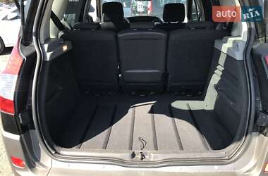 Минивэн Renault Scenic 2006 в 