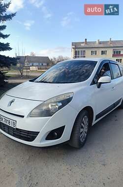 Renault Scenic 2010