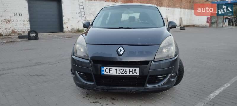 Минивэн Renault Scenic 2010 в Черновцах
