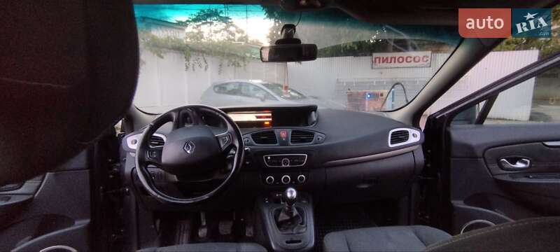 Минивэн Renault Scenic 2010 в Черновцах