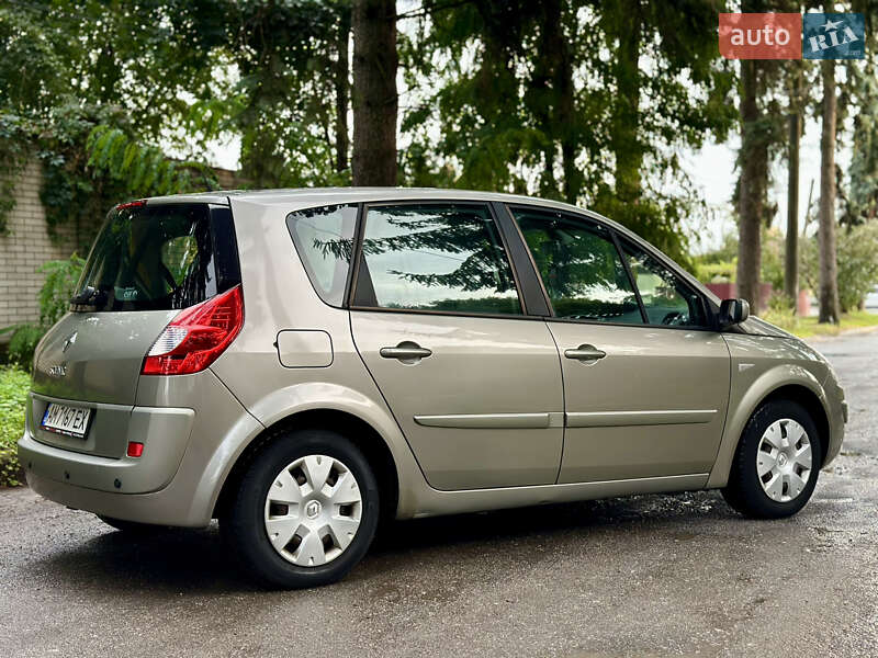 Минивэн Renault Scenic 2007 в Виннице
